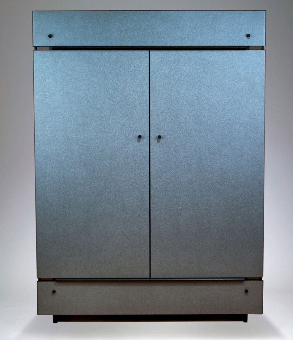 Masayuki Kurokawa. 'WOGG 11' cabinet, 1987. H. 165 x 12: Masayuki Kurokawa. 'WOGG 11' cabinet, 1987. H. 165 x 120 x 61 cm. Made by W.O.G.G. AG, Baden-Daettwil. MDF slabs, plastic. Marked: Maker's mark.
