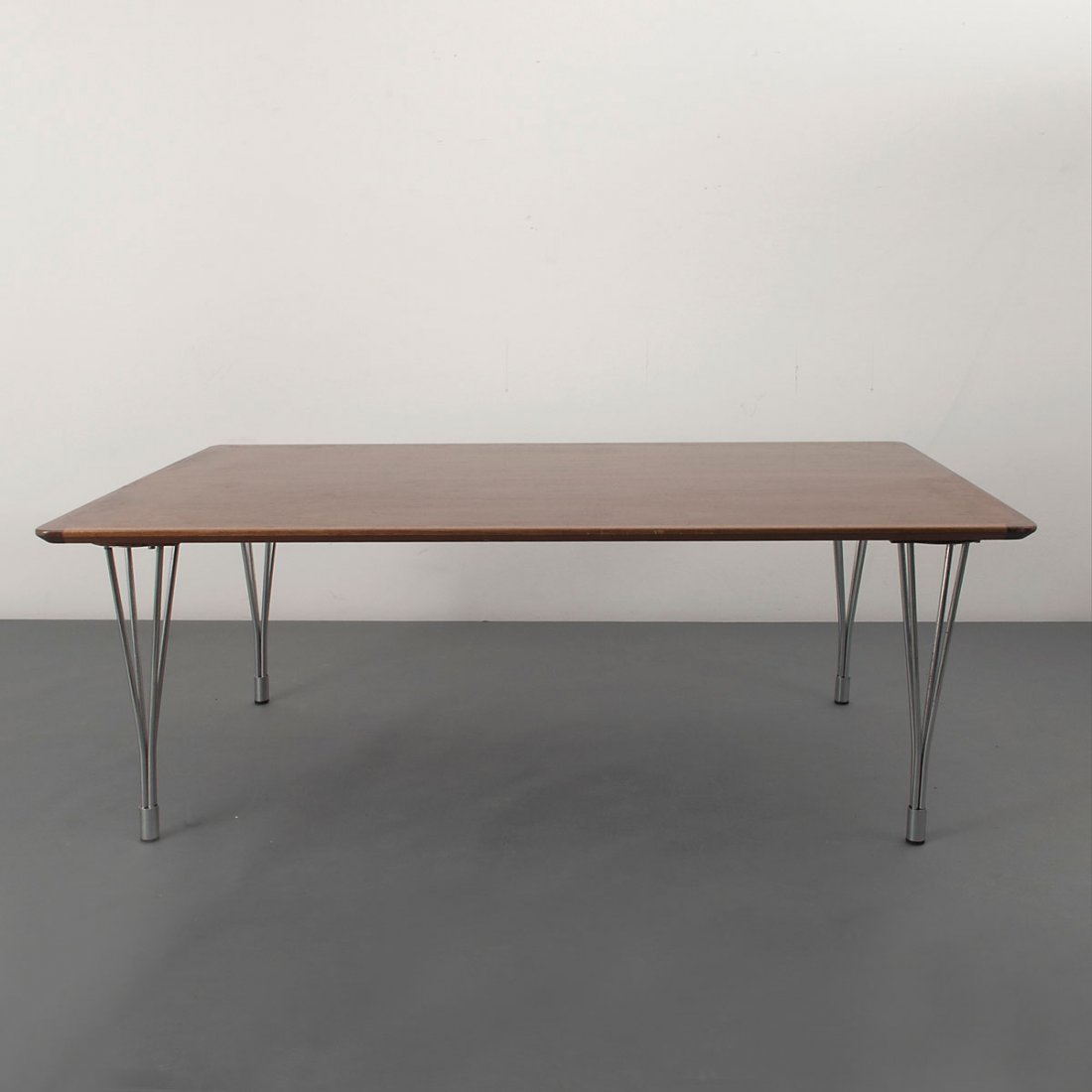 Bruno Mathsson; Piet Hein. Sofa table, c1968. H. 51.5 x: Bruno Mathsson; Piet Hein. Sofa table, c1968. H. 51.5 x 140 x 90 cm. Made by Bruno Mathsson AB, Vaernamo (attributed). Blockboard with rosewood veneer, chrome-plated tubular steel.