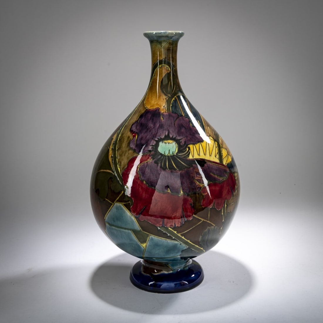 Rozenburg, The Hague, Vase, 1898 (1 of 3)