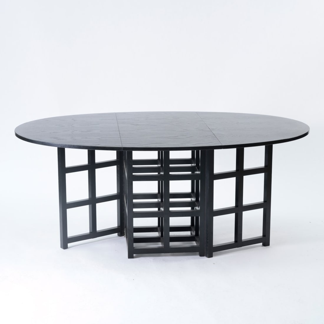 Charles Rennie Mackintosh, Table '322' - 'DS1', 1918 (design) (1 of 4)