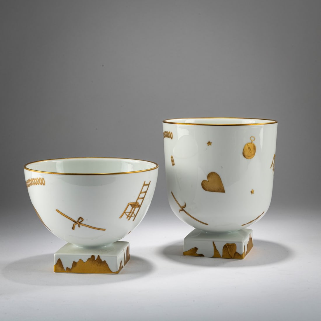 Gio Ponti (ATTR.), Two vases 'Trionfo Italiano', c. 1935 (design) (1 of 3)