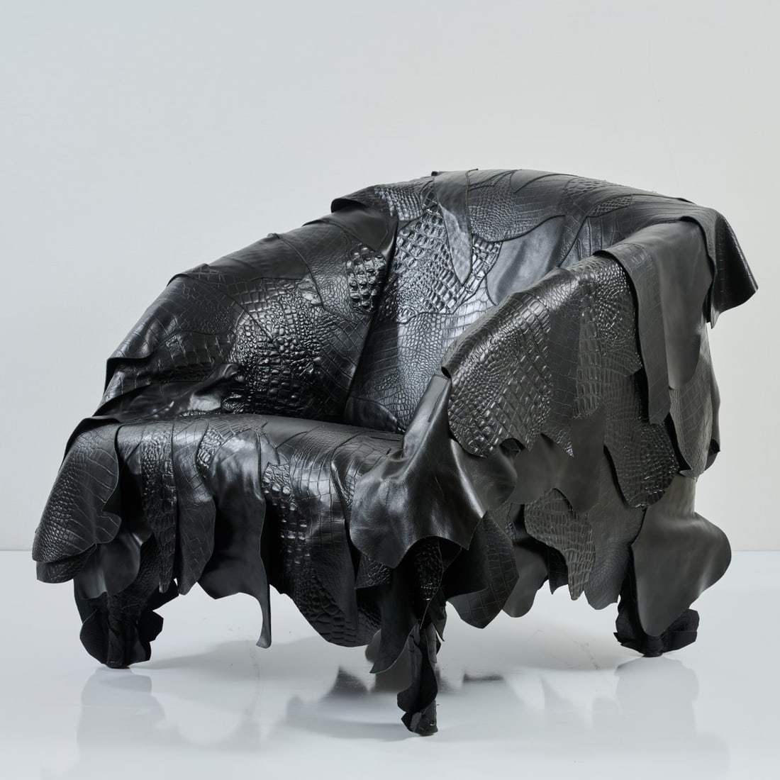 Fernando Campana; Humberto Campana , Armchair 'Leather Works small', 2007 (design) (1 of 8)