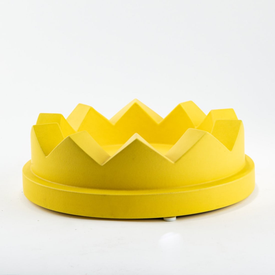 Ettore Sottsass, Fruit bowl 'Camomilla' from the series 'Indian Memories', 1972 (design) (1 of 3)