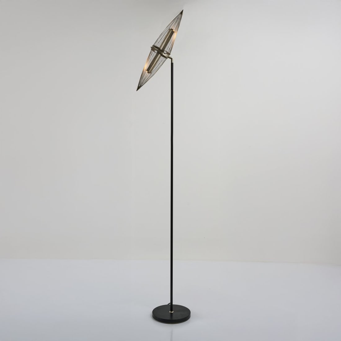 Leonard Ballweg, Floor lamp 'Zepp', 1990s (design) (1 of 5)