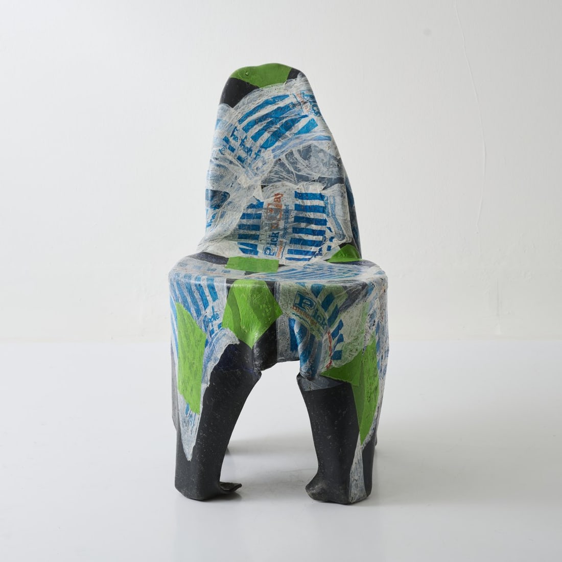 Beata Bär; Hartmut Knell; Gerhard Bär, Chair 'World Expo 2000 - Africa', 2000 (1 of 8)