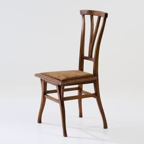 This year's highlight auction, Schools of Design, kicks off with an ensemble of exceptional art-historical significance. The furniture designed by Henry van de Velde for Else von Guaita-Lampe (cat. nos. 395 to 404) is one of the most impressive examples of the close connection between artistic vision and personal relationships that characterizes van de Veldes work. The reception room by Peter Behrens from 1906 follows another outstanding chapter in early modernism. Designed for the Third German Arts and Crafts Exhibition in Dresden, the ensemble displays Behrens clear architectural signature, in which he already developed the formal coherence that paved the way for his later transition to industrial architecture. The Hoge Stoel (cat. no. 423), designed by Gerrit Rietveld in 1919, is an absolute rarity. The design was first published in 1920 in the magazine De Stijl. Only two other similar examples are known to exist worldwide one in the Centraalmuseum in Utrecht and another in a Japanese collection. Another milestone in early functional design is Marcel Breuers slatted chair. With Finn Juhl's Chieftain Chair (cat. no. 466) from 1949, the auction presents one of the most iconic pieces of seating furniture in Scandinavian design. A special section of the auction is dedicated to Italian postmodernism. The Milanese Alchimia movement, founded in 1976 by Alessandro Guerriero and his sister Adriana, radically challenged functionalist modernism with its designs. Alessandro Mendini, one of its leading representatives, understood design as an artistic process and an expression of individual style. The table and chair Spaziale (cat. nos. 502 and 503) on offer were shown in 1982 in the exhibition La stanza da manuale in Bologna and are characteristic examples of the group's ironic and poetic attitude. The line of great design icons continues into the present with the Hysterie changing room by Australian designer Marc Newson from 1992.