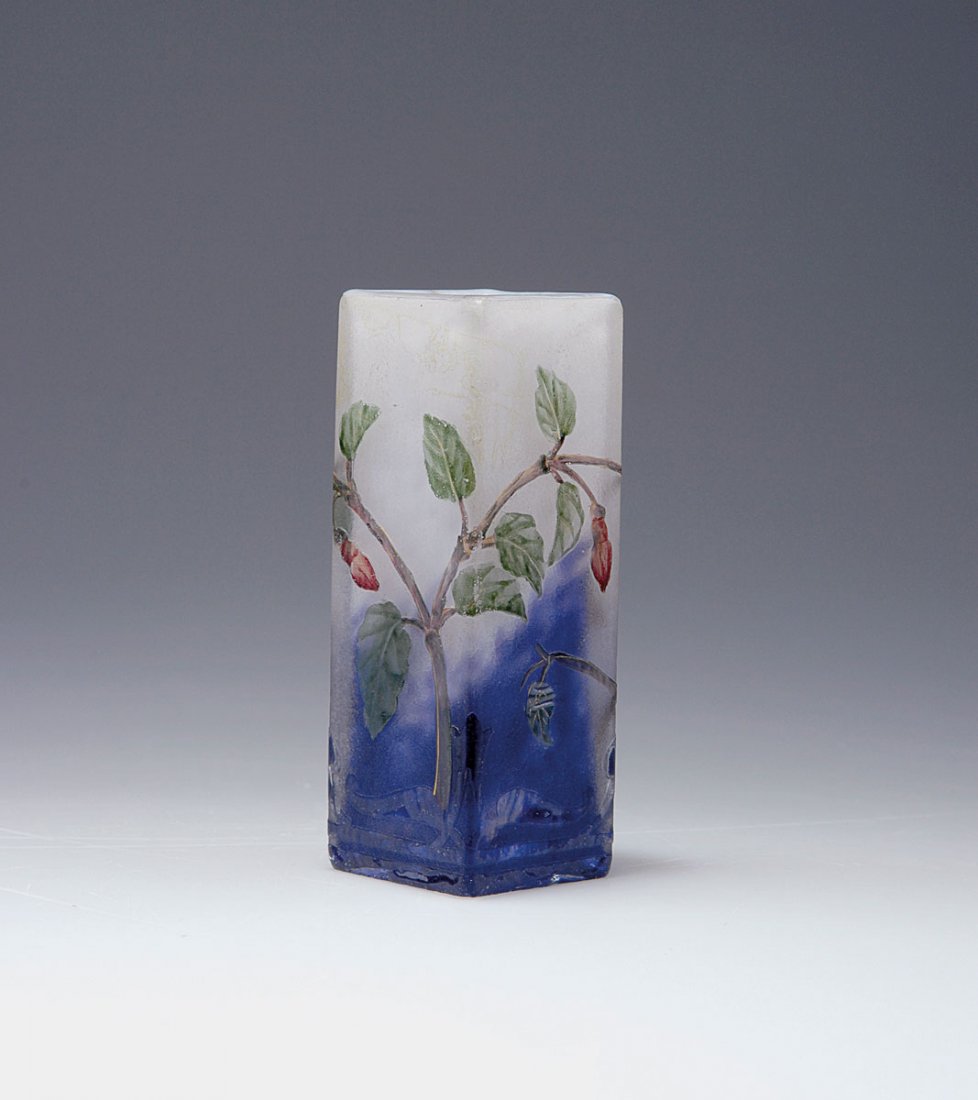Vase 'Fuchsias', 1905-10: Daum Freres, Nancy. 'Fuchsias' vase, 1905-10. H. 9.8 cm. Cased glass, clear, milky white and deep purple powder inclusions, rough ground. Etched and enamelled pattern, gold-hue, fuchsias. Lower part s