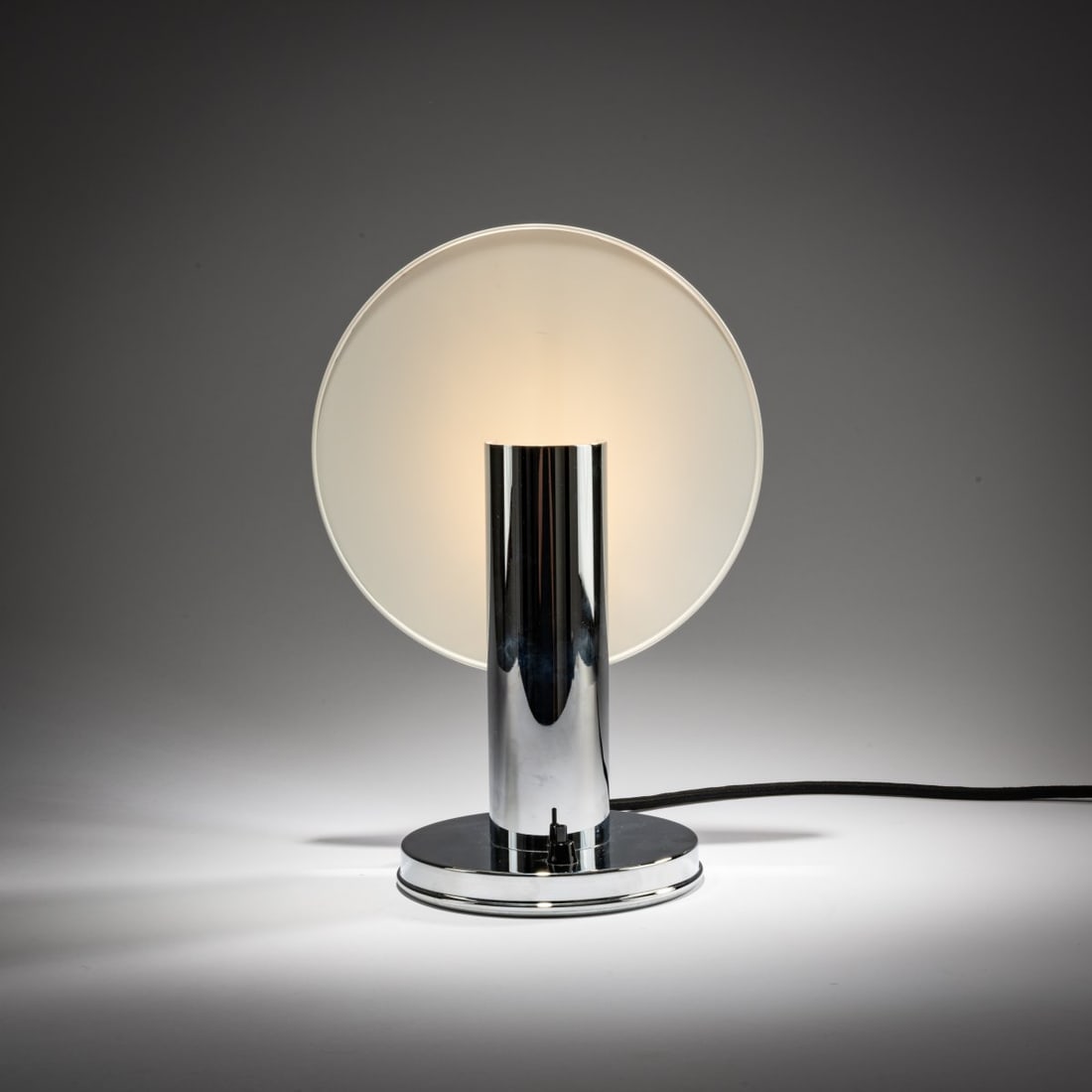 De Stijl (Circle), Bedside light 'DS 36', 1936 (design) (1 of 5)