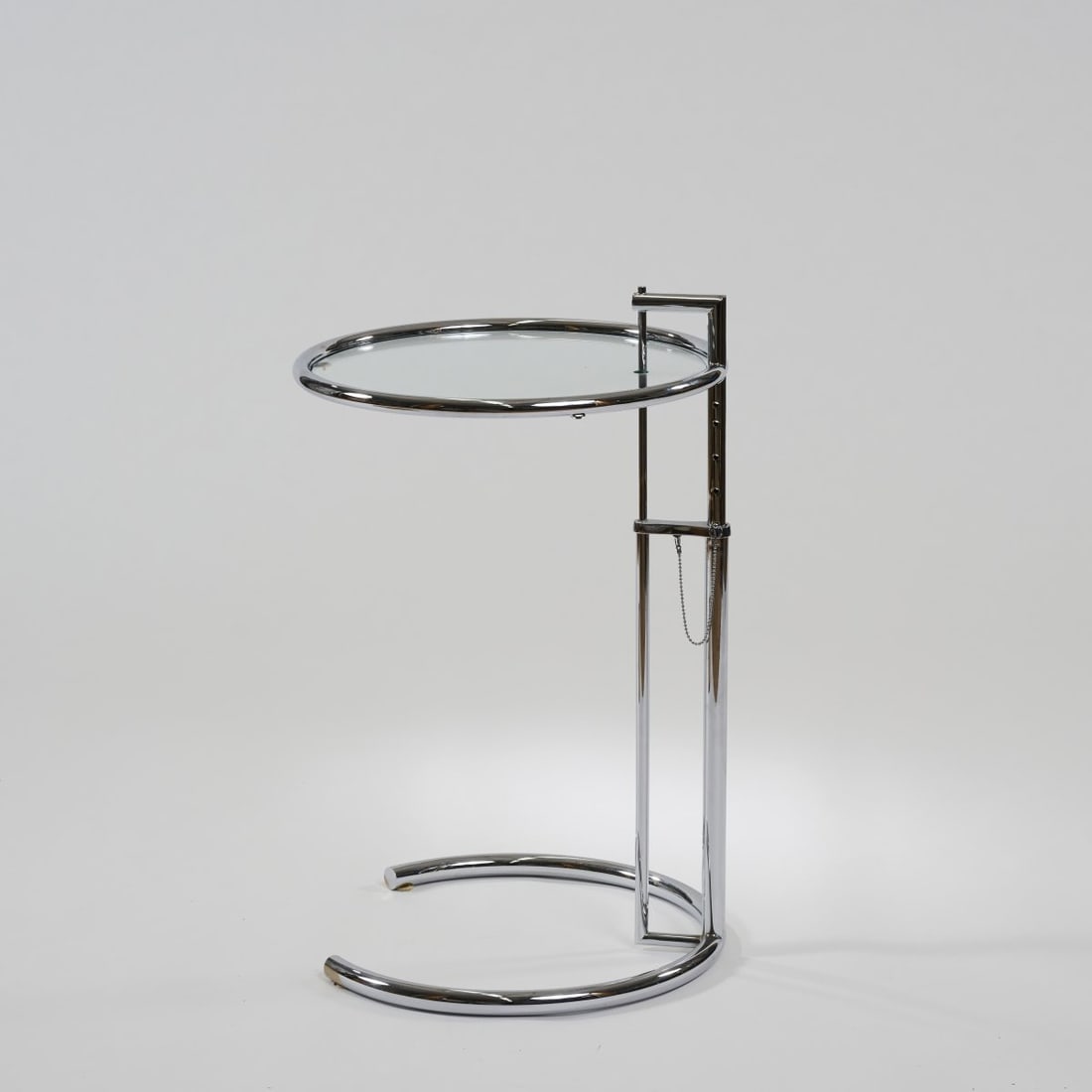 Eileen Gray, Side table 'E 1027', 1927 (design) - 2