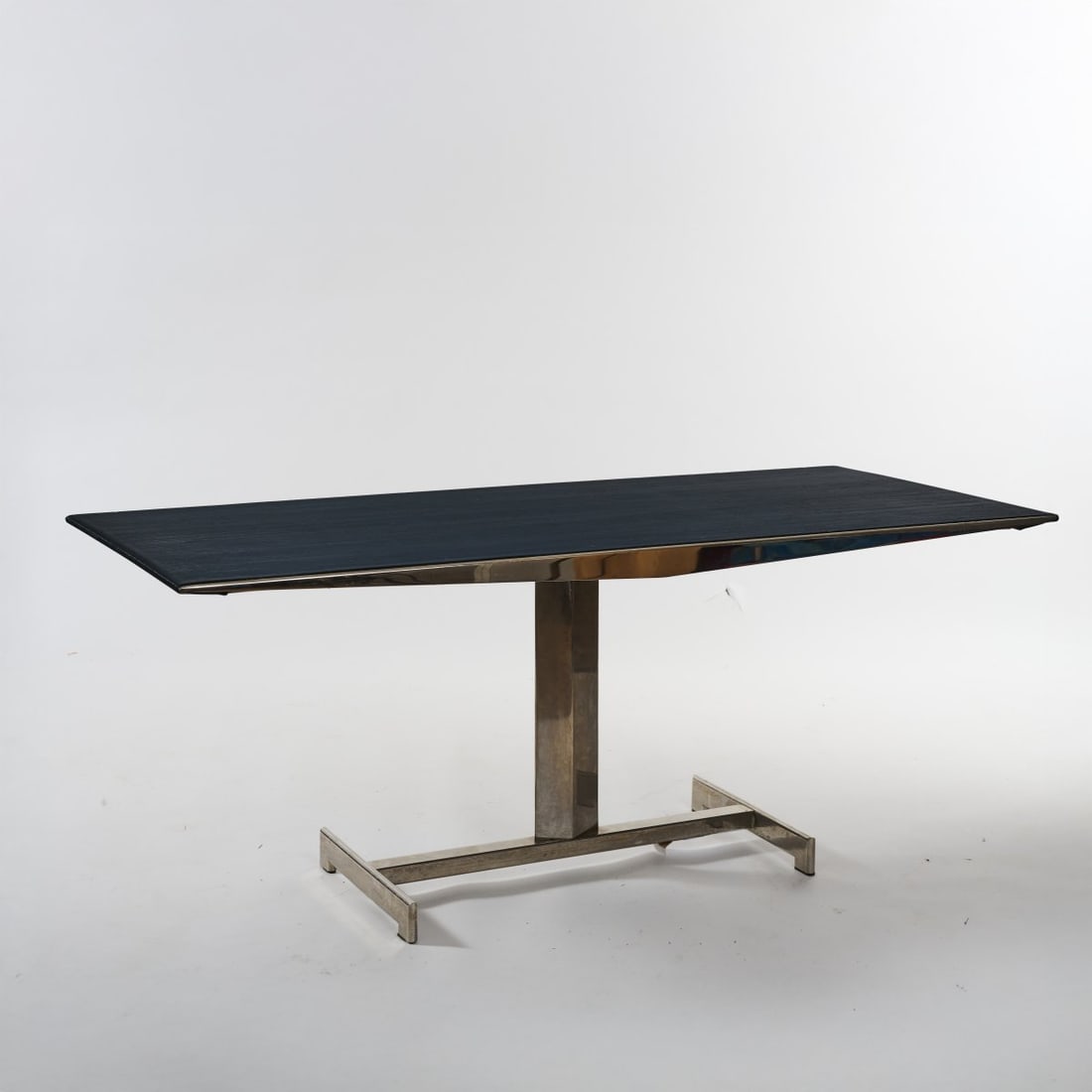 Jean Prouvé, Table 'Aeronautique' - 'M80', 1929 (design): <p>H. 75 x 183 x 86 cm. <br />Tecta, Lauenf&ouml;rde, circa 1990. <br />Nickel-plated metal profiles, wooden board, blue