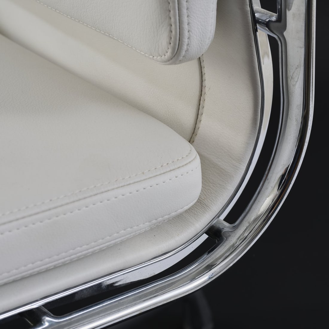 Charles Eames; Ray Eames, Two armchairs 'Soft Pad', 1969 - 4