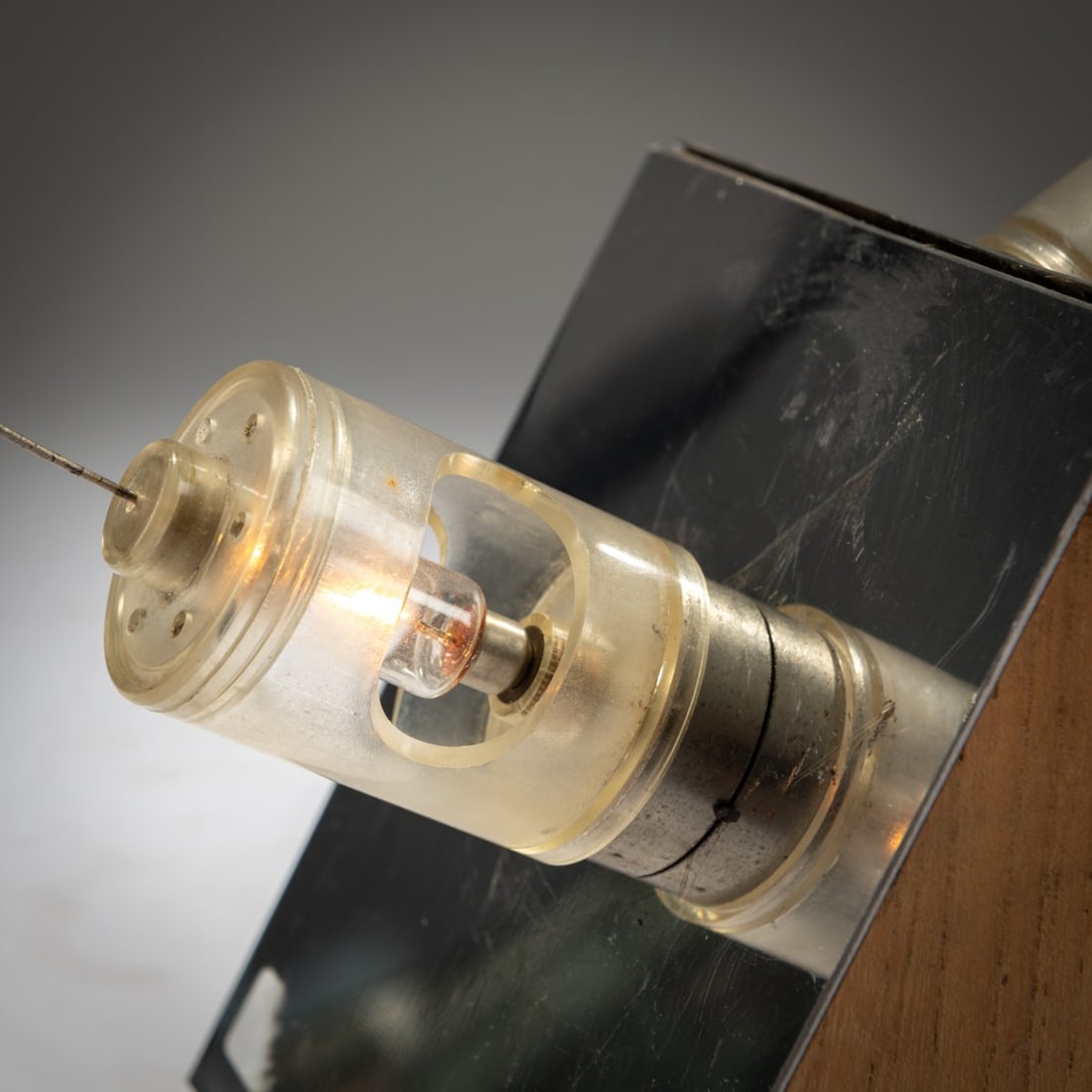 Arditi Studio, Table light 'BT', 1971 - 4