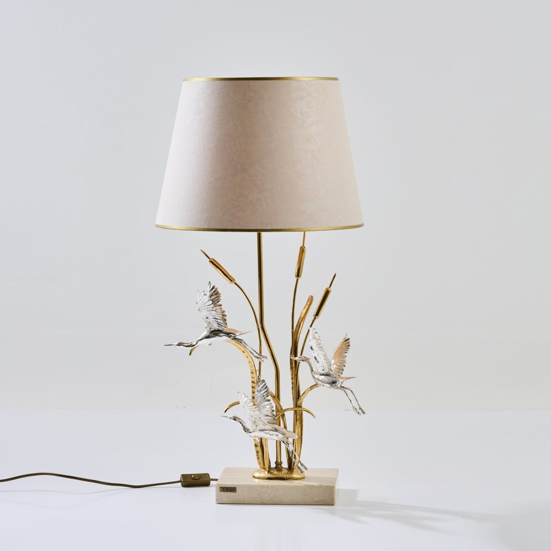 Lanciotti Galeotti, Table light, 1970s: <p>H. 81.5 cm, &Oslash; 40.5 cm. <br />L'Originale, Seste Fiorentino. <br />Brass tube, brass wire, cast brass, stone/travertine, glass, beige fabric shade. <br />Marked: