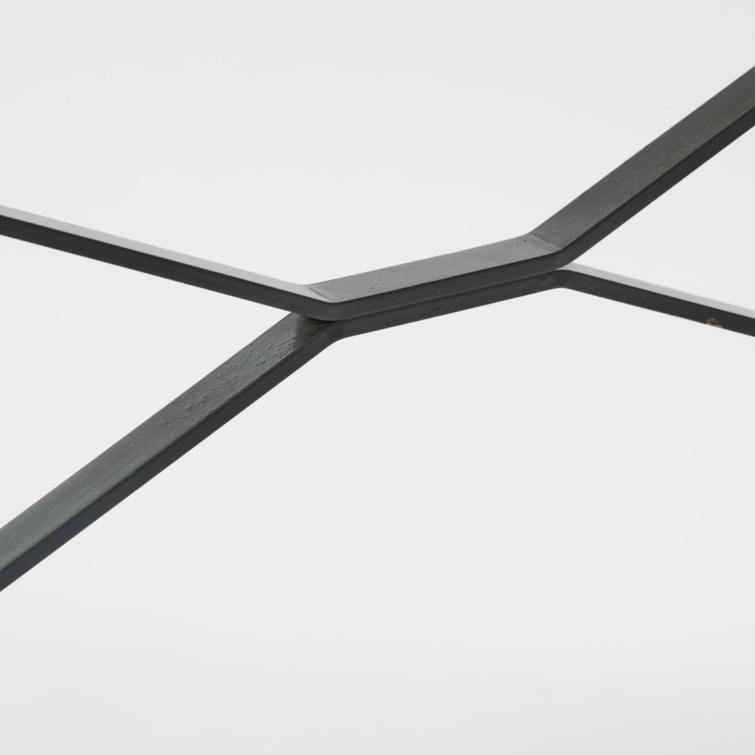 Konstantin Grcic, Standing table, 1990-1992 - 4