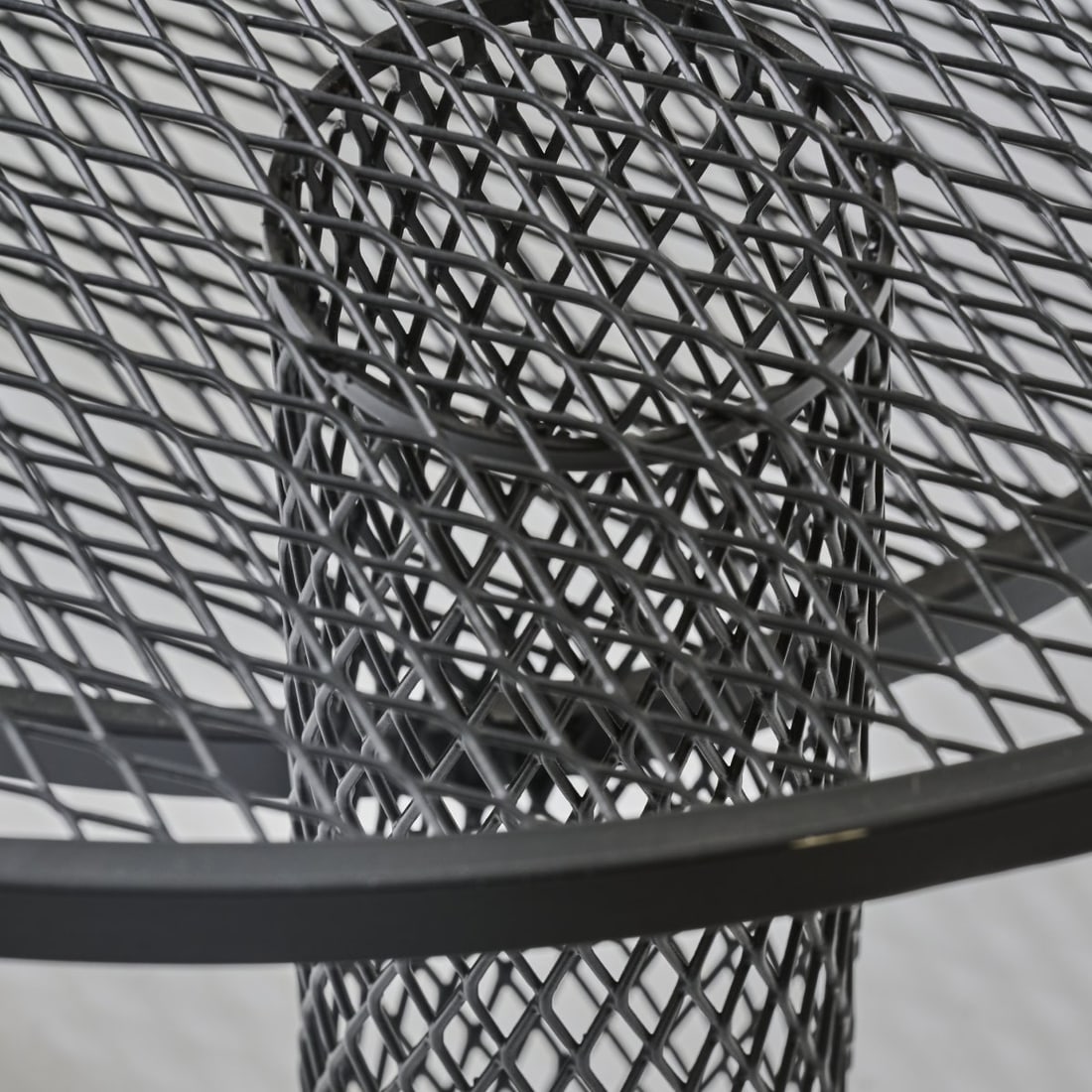 Benjamin Hubert, Table 'Net' - '06U', 2013 - 4