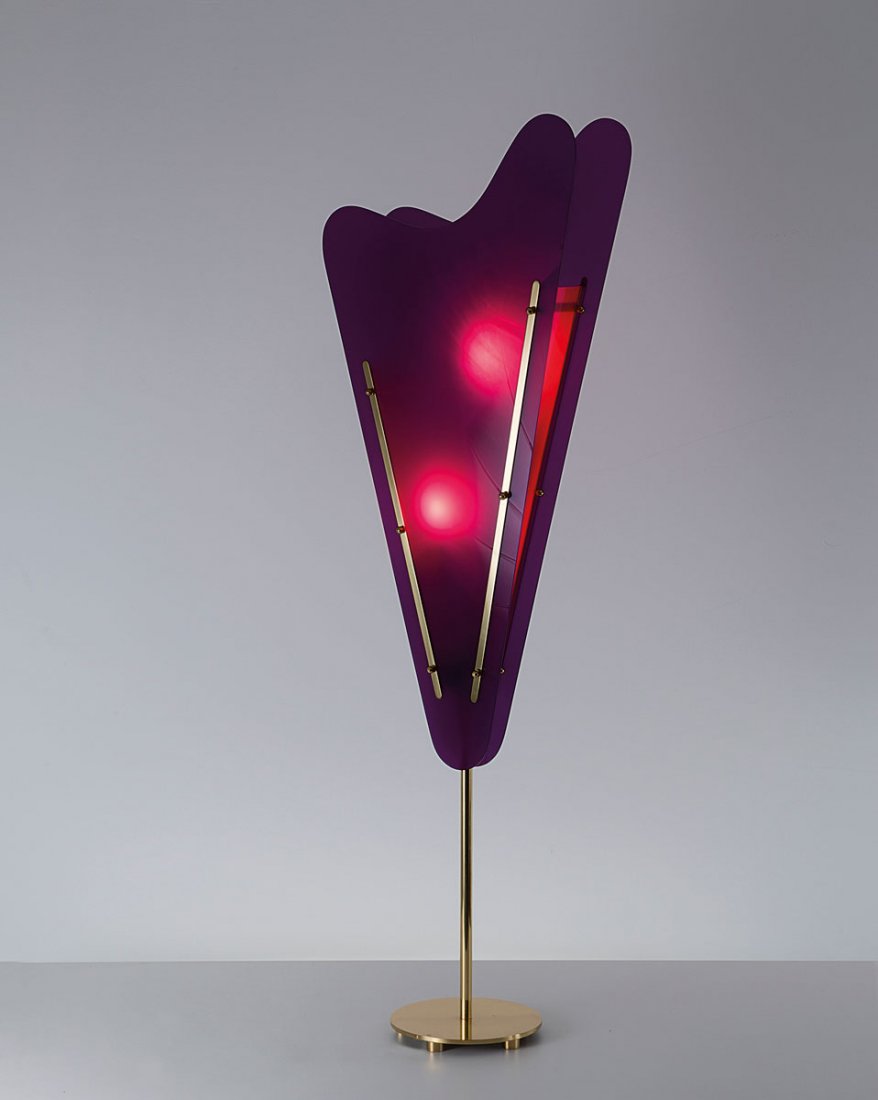 Hans-Walter Stemmann. 'Tanzcafe' floor light, 1981. H. : Hans-Walter Stemmann. 'Tanzcafe' floor light, 1981. H. 117.7 x 39 x 14 cm. Made by Schmid & Stemmann, Munich. Polished, stove-enamelled brass, acrylic glass, purple and magenta. Marked: S &S MLO (Schm