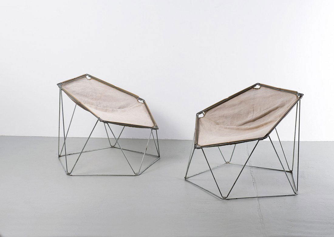 Kim Moltzer; Jean-Paul Barray. Pair of 'Penta' chairs, : Kim Moltzer; Jean-Paul Barray. Pair of 'Penta' chairs, 1968. H. 68 x 87.5 x 74.5 cm. Made by Bofinger, Ilsfeld. Steel rods, chrome-plated and matted, white linen.