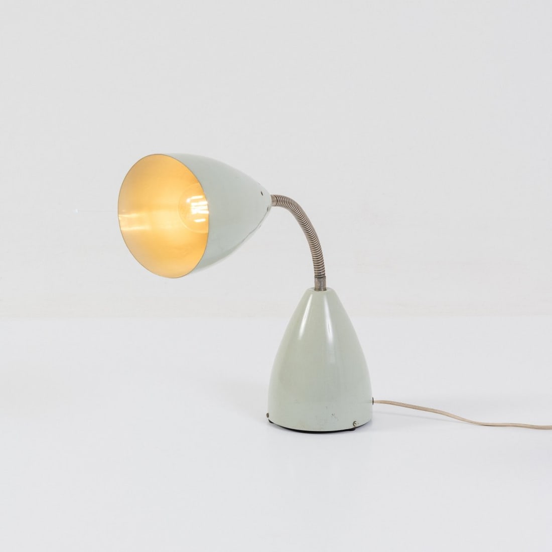 Max Bill, Height-adjustable sunlamp / table light 'IV-5-Sun', 1951 (design) - 2