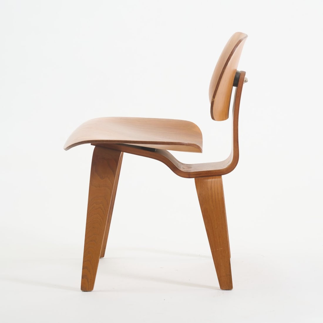 Charles Eames; Ray Eames, Chair 'DCW', 1946 (design) - 2