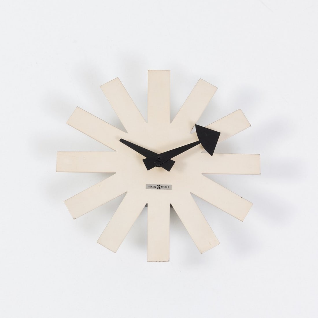 George Nelson, Wall clock 'Asterisk', 1950 (design) (1 of 3)
