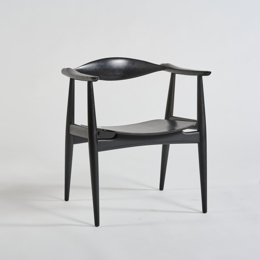 Hans J. Wegner , Armchair 'CH-35', 1959 (design) (1 of 7)