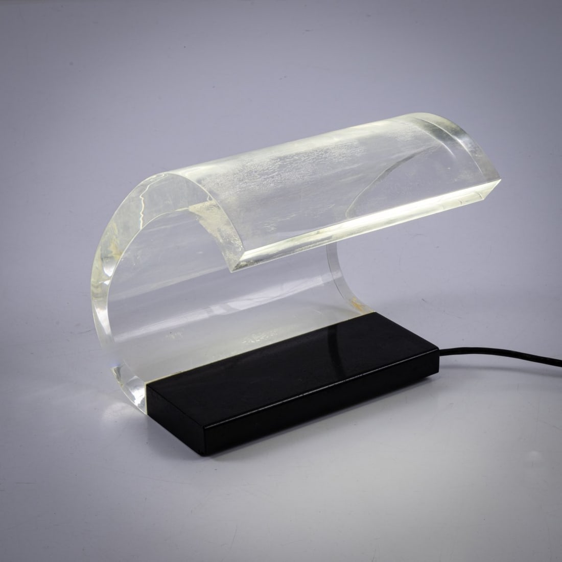 Joe Colombo, Table light 'Acrilica', 1962 (design) (1 of 4)