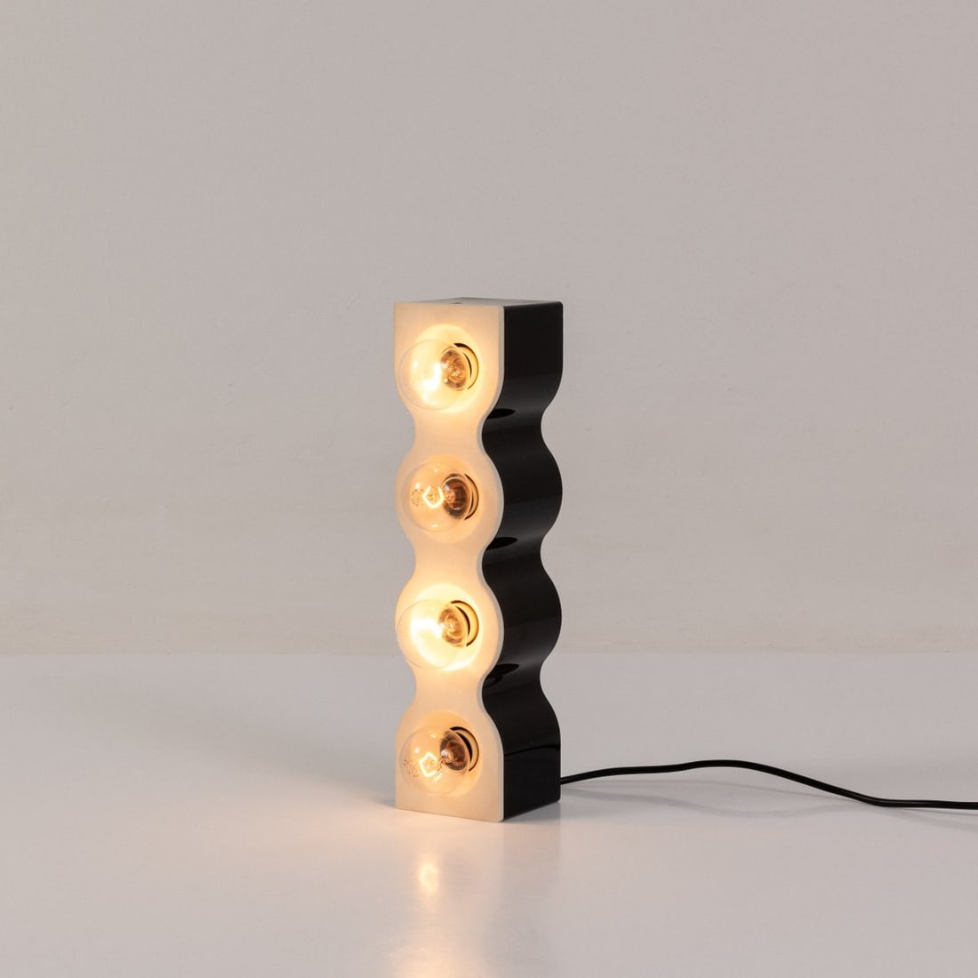 Ettore Sottsass, Table light 'Sinus', 1972 (design) (1 of 5)
