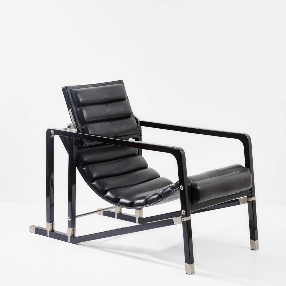 Eileen Gray, 'Transat' armchair, 1927 (design): <p>H. 79 x 57.5 x 107 cm. <br />Ecart International, Paris, after 1976. <br />Beechwood, lacquered black, black leather, nickel-plated metal tube, metal