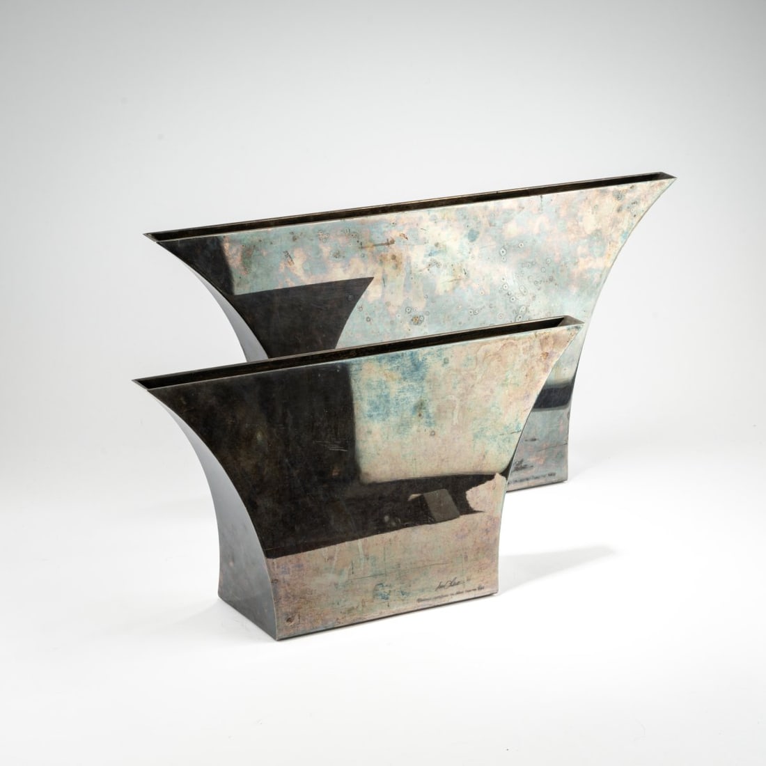 Lino Sabattini, Two vases 'Persepoli', 1970 (design) (1 of 5)