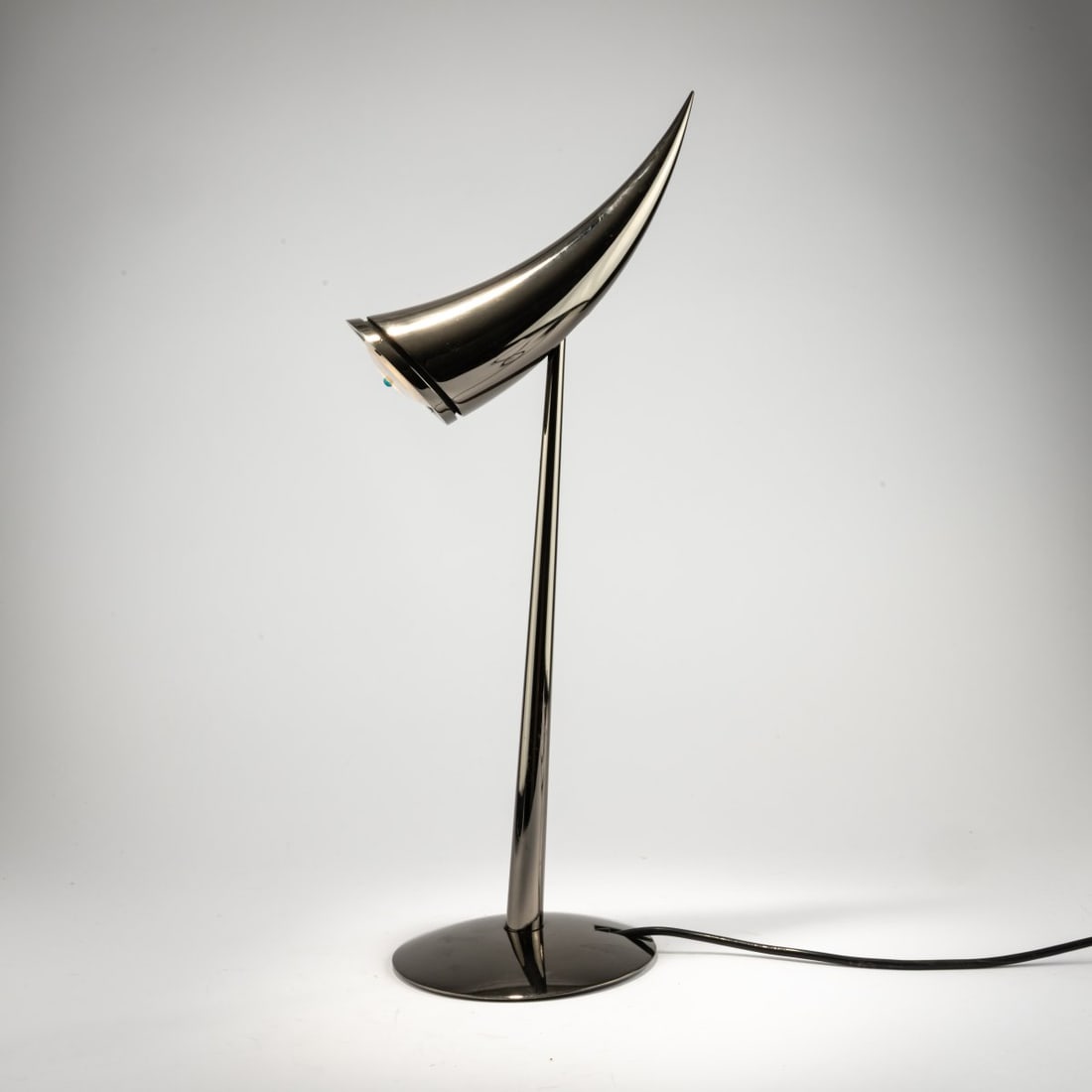 Philippe Starck, Table light 'Ara' 1988 (design) - 6