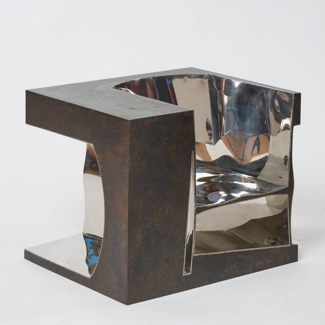 Ron Arad, Seating object '2 R Not', 1992 (design) - 5