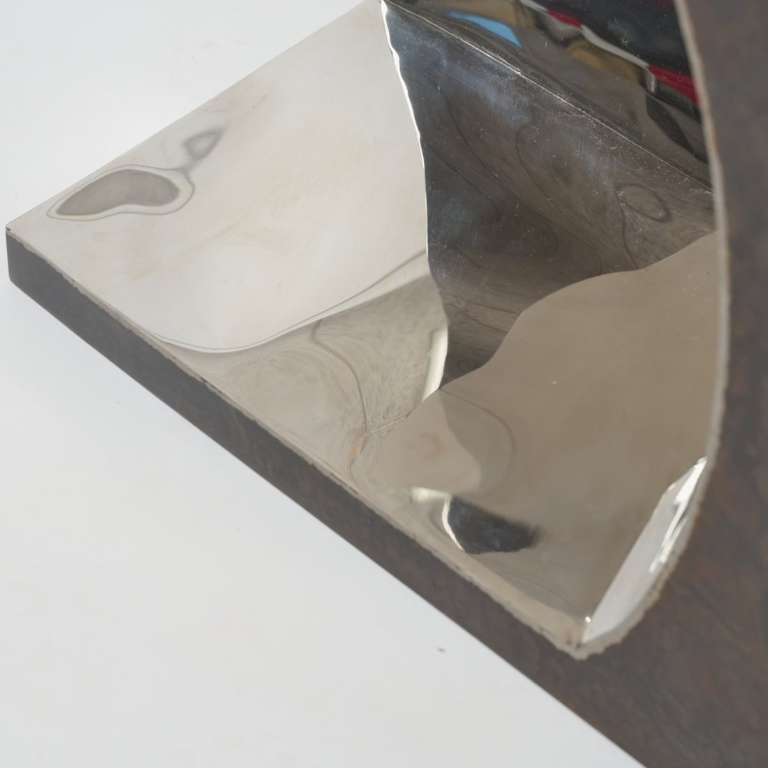 Ron Arad, Seating object '2 R Not', 1992 (design) - 6