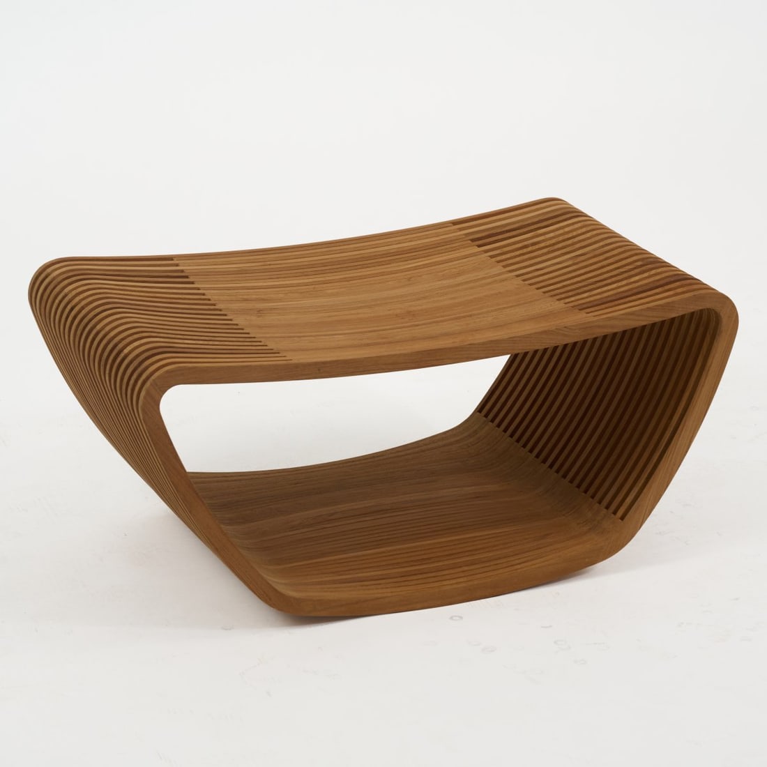Edward Barber; Jay Osgerby, Stool / side table 'Hula', 2000 (design): <p>H. 35 x 75 x 45.5 cm. <br />Cappellini, Milan. <br />Teak. <br />Marked: Manufacturer's label.</p>