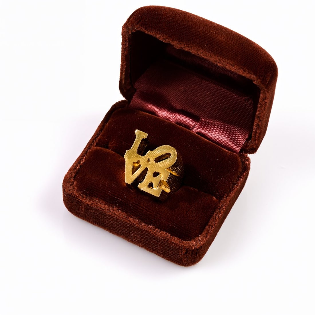 Robert Indiana (1928 New Castle, IN - 2018 Vinalhaven, ME), Ring 'Love ring', 1969: <p>Bronze vermeille. <br />2.4 x 2 cm<br />Limited edition by Charles Revson, New York. </p>