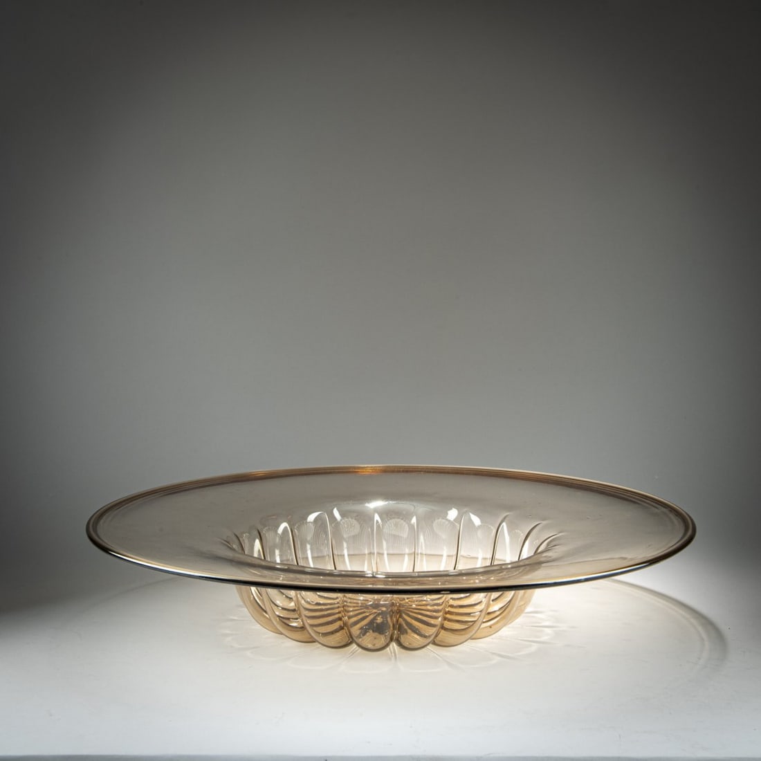 Vittorio Zecchin, Large bowl 'Costolato', 1921/22 (1 of 2)