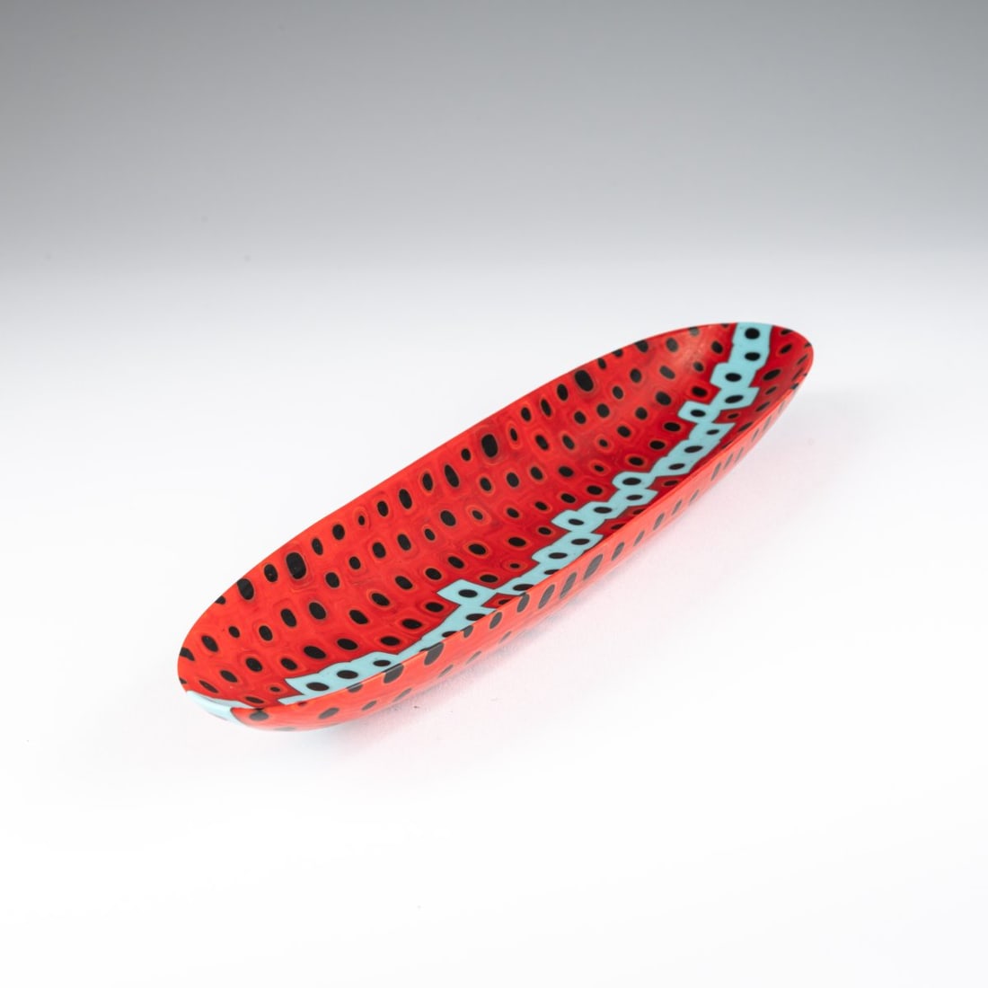 Carlo Scarpa, 'Canoa murrine' bowl, 1940: <p>Model No. 4883. Execution: Venini. L. 32 x 6.7 cm. Opaque mosaic tiles in red and turquoise with a black core, matte-polished surface.