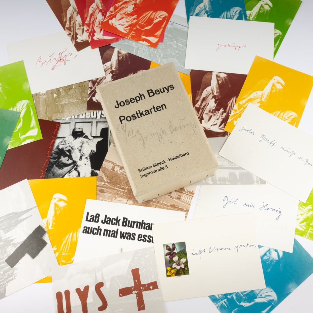 Joseph Beuys (1921 Krefeld - 1986 Düsseldorf), Collection of 33 postcards, c. 1970 (1 of 5)