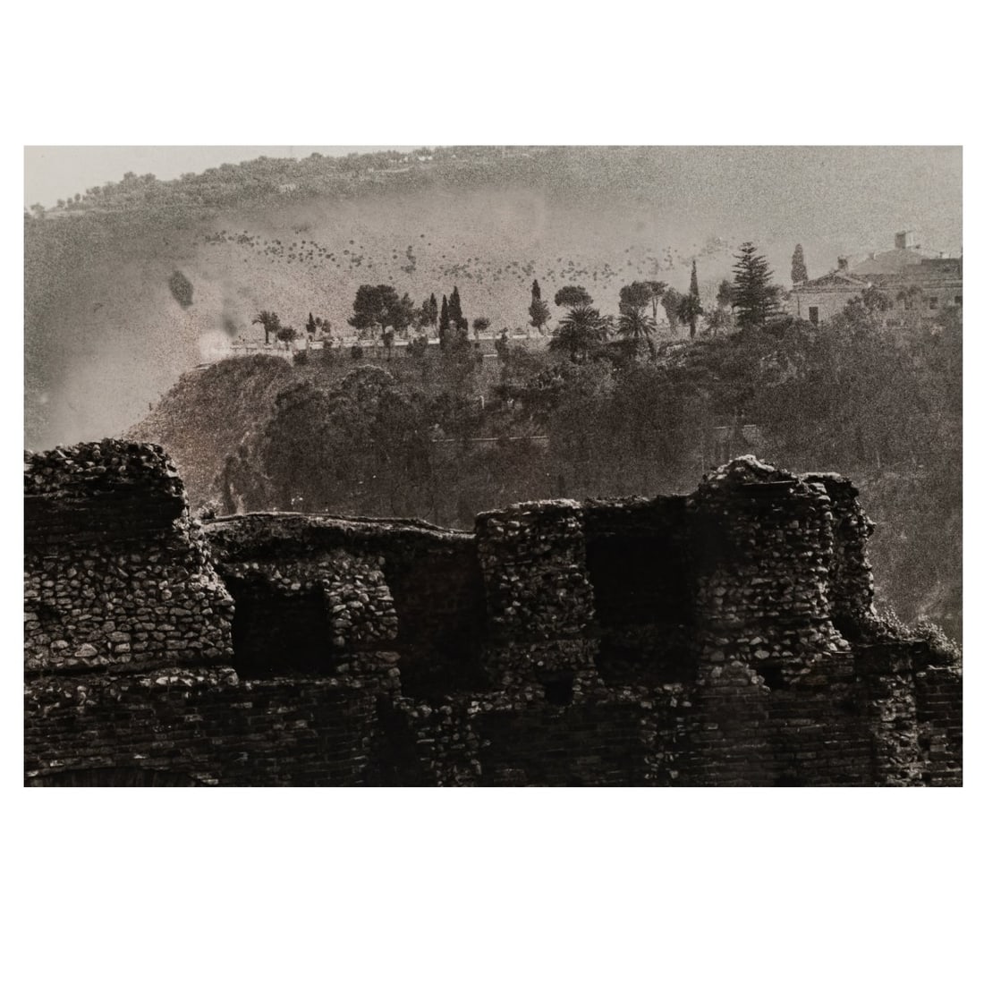 Ingrid von Kruse (1935 Hamburg - lives there), 2 landscape photographs, c. 1980 (prints probably: <p>Two prints from photographs. 38.5 x 56.0 cm and 39.5 x 57.0 cm (mat openings), 61.5 x 76.5 cm (framed). The set includes: Landscape (probably Sicily) from the series 'Saget, Steine, 