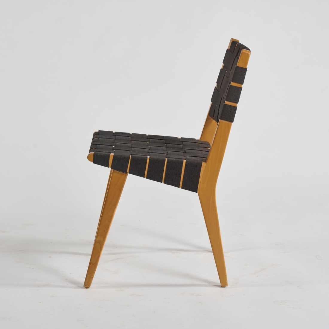 Jens Risom, Chair '666', 1941 (design) - 2