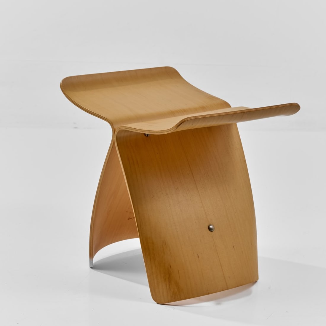 Sori Yanagi, Stool 'Butterfly', 1954 (design) (1 of 4)
