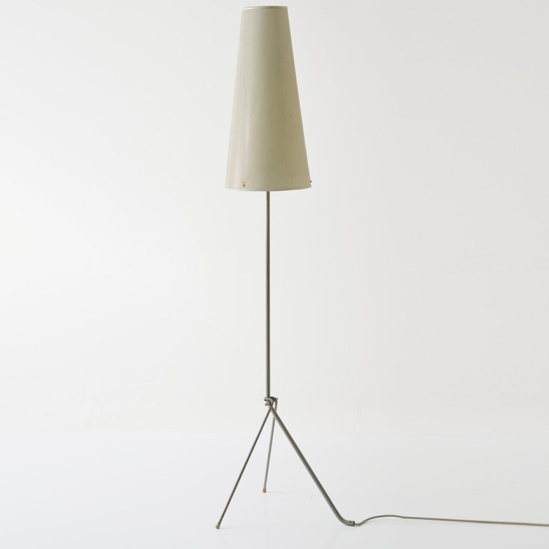 Vereinigte Werkstätten, Munich , Floor lamp, c. 1958 (design) (1 of 4)