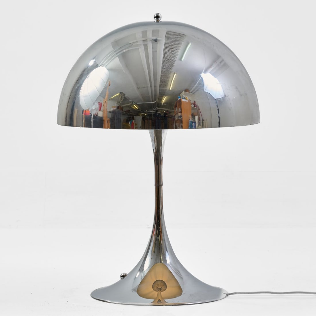Verner Panton , 'Panthella' table light, 1971 (design) (1 of 5)