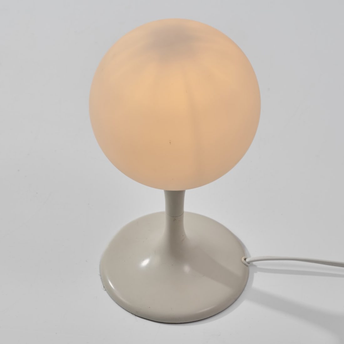 Max Bill, Two table lights, 1960s (design) - 2
