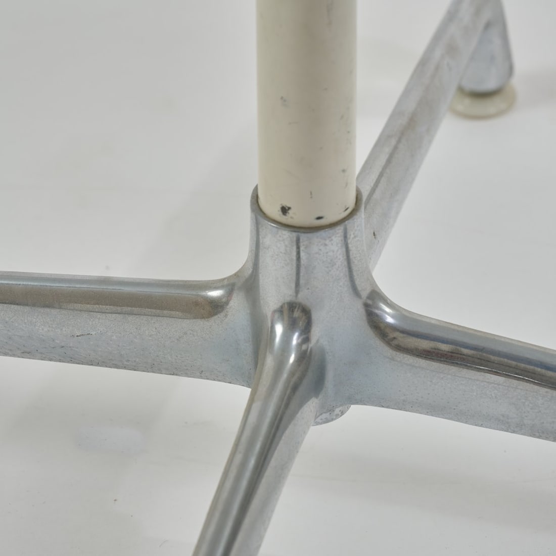 Charles Eames; Ray Eames, 'Contract Table', 1968 (design) - 3