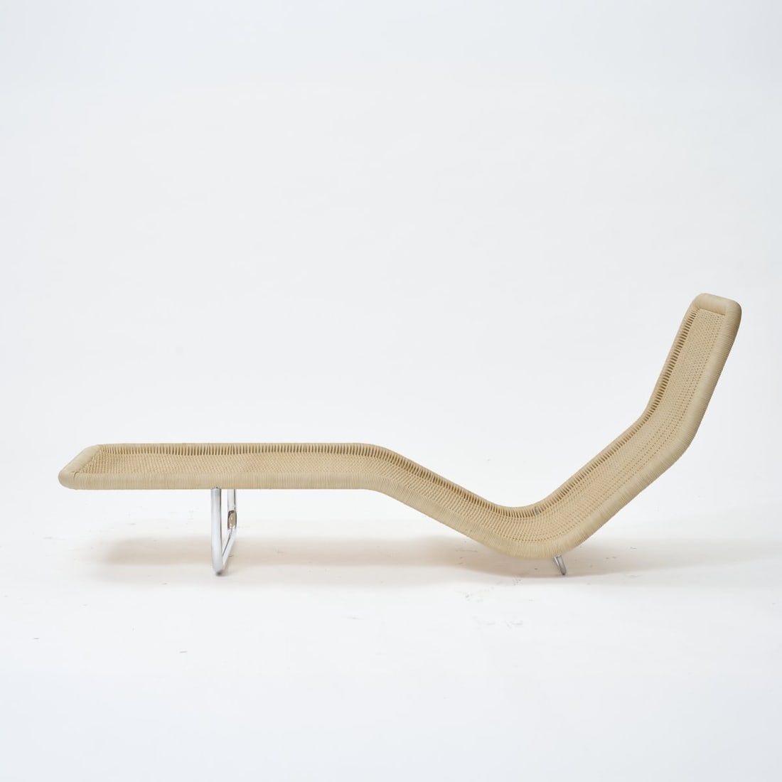 Antti Nurmesniemi, 'F10 - 001' chaise longue / recliner, 1968 (design) (1 of 4)