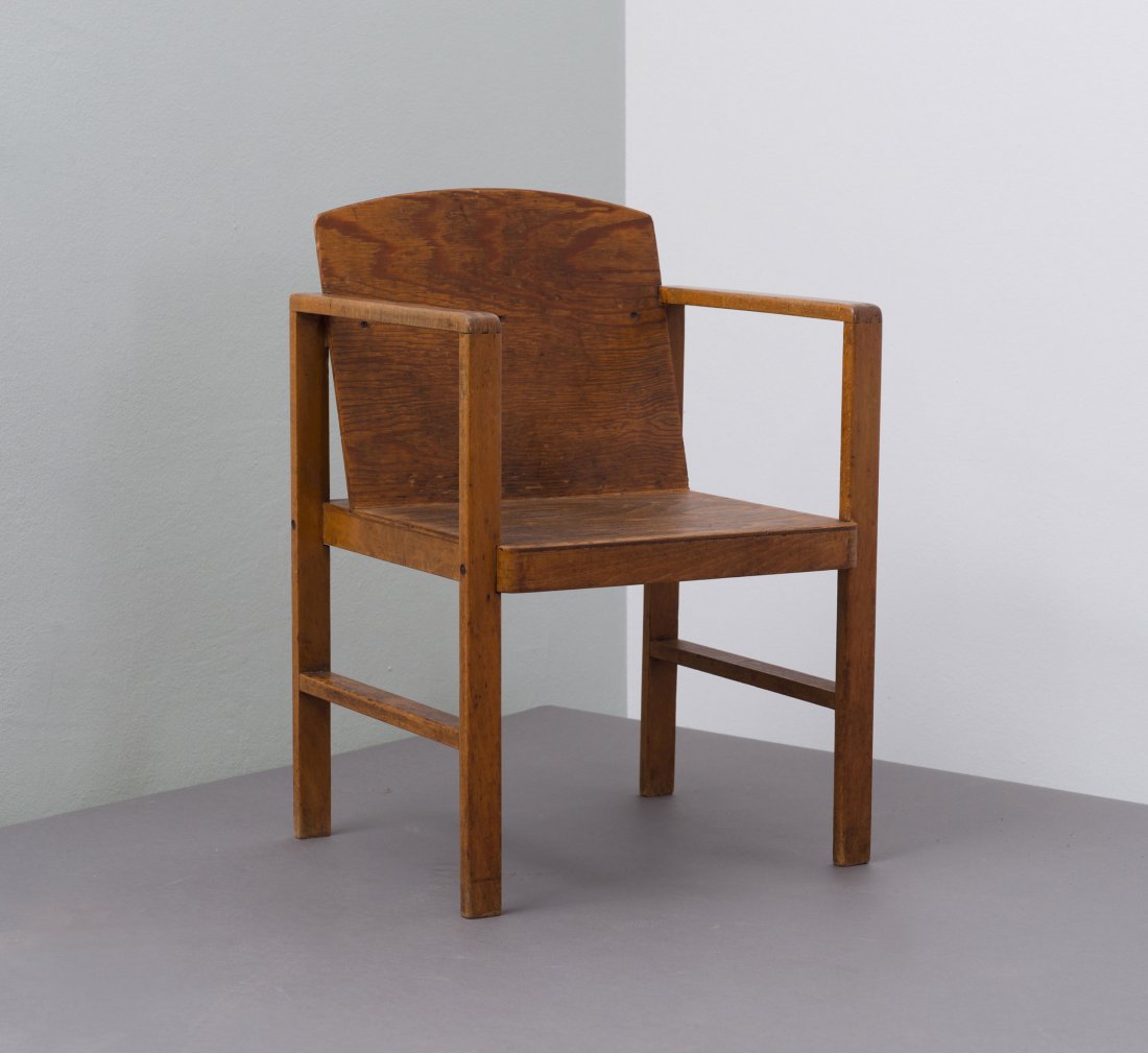 Erich Dieckmann (in the style of). Child's chair,: Erich Dieckmann (in the style of). Child's chair, c1926. H. 53.2 x 36.5 x 33.5 cm. Oakwood, plywood.