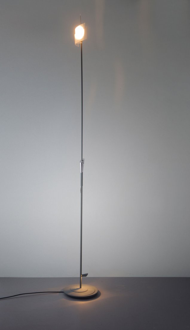 Bernhard Dessecker. 'Swingading' floor light, 1993. H.: Bernhard Dessecker. 'Swingading' floor light, 1993. H. 190 cm. Made by Design M Ingo Maurer Munich. Steel, aluminium, plastic, glass, stainless steel. Marked: Maker's mark.