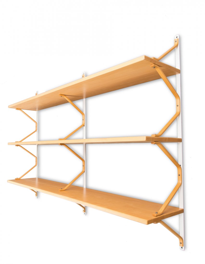 Bruno Mathsson. Wall shelf, c1942. H. 105 x 160 x 27.5: Bruno Mathsson. Wall shelf, c1942. H. 105 x 160 x 27.5 cm. Made by Bruno Mathsson International, Varnamo. Birch bentwood, birch, metal rails, painted white.