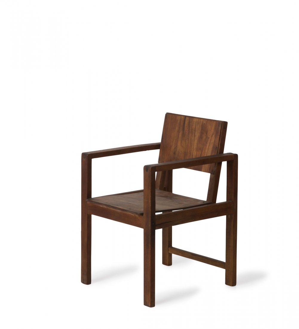 Child's chair, 1928: Erich Dieckmann. Child's chair, 1928. H. 51.5 x 35 x 36 cm. Made at Bauhochschule Weimar. Beech, beechplywood, stained dark.