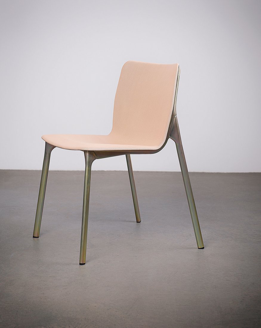 Prototype 'SF CH GL 000' chair from the first post (1 of 8)